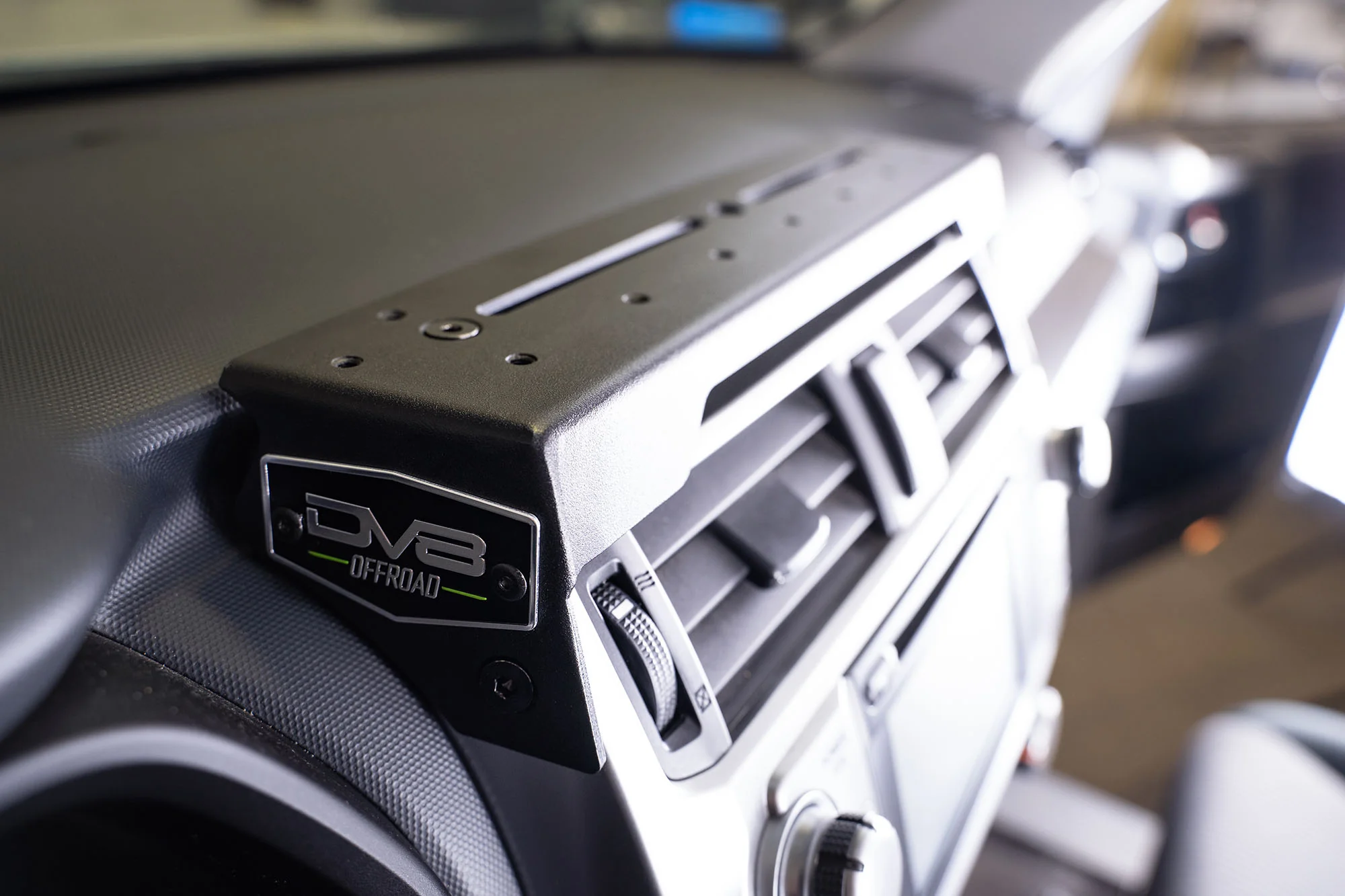 2010-2024 Toyota 4Runner | Digital Device Dash Mount - Image 3